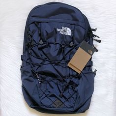 New With Tags- The North Face Unisex Borealis 28 Liter Backpack In Summit Navy. Navy North Face Backpack, Patagonia Backpack School, Navy Blue North Face Backpack, Northface Backpacks Aesthetic, North Face Backpack School, Northface Backpacks, Blue Backpacks, North Face Vault Backpack, North Face Recon