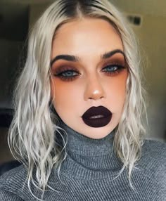 Fete Emo, Kendall Jenner Makeup, Halloween Make-up Looks, Mekap Mata, Drag Make-up, Makeup Tip, Bold Makeup Looks, Halloween Makeup Scary