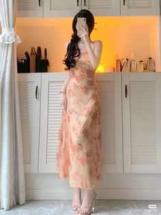 Long Flowy Dress Floral, Korean Fancy Dresses, Manhwa Dress Real Life, Aesthetic Dresses Casual, Gaun Koktail, Obsessed With Me, Designer Boutique, Prom Dress Inspiration, Korean Fashion Dress