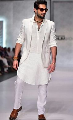 White Kurta Designs For Men Wedding, Mens Indian Wear Classy, Indian Wedding Outfits For Men Classy, Bilal Ashraf, Short Kurta For Men, Haldi Wedding, Wedding Blazer