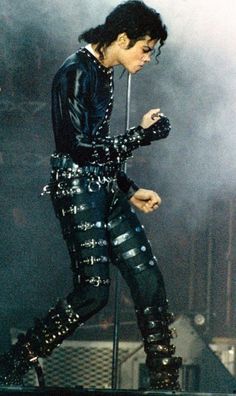 michael jackson performing on stage at a concert