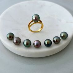 ✨Tahitian Solitaire Pearl Ring , simple , elegant , classic design with colorful genuine Tahitian Pearls . ✨Design your own ring just the way you Love it ! Our Medium custom made Tahitian Pearl Solitaire ring is one of our Best Sellers . ✨Simple and Classic , it goes with everything! Available in a wide range of sizes . Securely mounted , these rings are a Must have in your jewelry box . ✨Amazing selection of colors at an awesome price ! How it works : 1- Pick your ring and pearl color . ( Lette Yellow Gold Tahitian Pearl Ring, Yellow Gold Tahitian Pearl Ring Gift, Gift Yellow Gold Tahitian Pearl Ring, Gift Tahitian Pearl Ring In Yellow Gold, Pearl Ring Simple, Tahiti Pearl, Tahitian Pearls Jewelry, Tahitian Pearl Ring, Design Your Own Ring