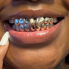 Laurin Hill, Mouth Grillz, Mouth Grills, Gold Grill, Groovy Fashion, Gold Grillz