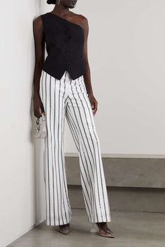 Stripes Outfit, High Waisted Pants Outfit, Crepe Pants, Stripe Outfits, Ootd Style, Blouse Patterns, Pants Straight, Slim Legs, Pants Outfit