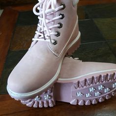 Brand New Stylish Ankle Hightop Boots, British Stlye. So Cute, Style Them With Your Jeans Or A Skirt. Color Is Light Pink, European Size 37. Actually Fits A 6-6 1/2 So Sizes Up 1 Size! . Open To All Reasonable Offers! Martin Shoes, Timberland Boots Outfit, Cute Style, Boots Outfit, Timberland Boots, Camouflage, Bootie Boots, High Tops, So Cute