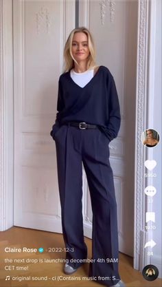 Woman Work Outfit Professional, Trousers And Polo Shirt Women, Cardigan Work Outfits Women, Business Casual Creative, Workwear Fashion Winter, Software Developer Outfit Women, Rainy Work Outfit Summer, London Corporate Fashion, Nyc Winter Office Outfits