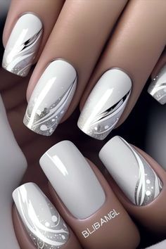 All White Nails With Design, White Chrome Nails Designs, Spring Chrome Nails, Summer White Nails, Classy Summer Nails, White Nail Art Designs, White Summer Nails, White Chrome Nails, Chrome Nails Designs