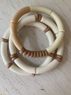 Set of 3 bracelets- acrylic beads in white, ivory and cream. Washed wood accents. Perfect neutral stack. Size up if you like them to slide up and down! If you like them tighter to your wrist then stay to your normal size. For example- I'm a 6.5 but I like them to be a 7 Womens Bangles, Cute Bracelets, Wood Accents, Jewelry Diy, Ivory White, Acrylic Beads, Friends In Love, Womens Bracelets, To My Daughter