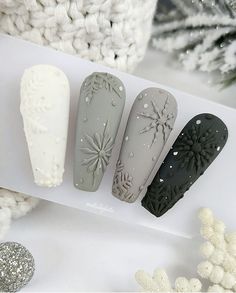 Glossy Sweater Nails, Icecicle Nails, Winter Holiday Nails 2023, Winter Nails2023, Glitter Sweater Nails, Nails Efecto Sueter, Sweater Print Nails, Sweater Nails Fall, 3d Christmas Nails