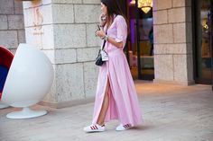 fashion forward dubai street style-11 Candace Bushnell, Dubai Style, Dubai Fashion, Style Looks, Best Places To Travel, Street Style Looks