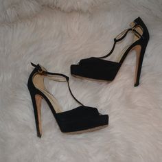 Pre Loved Brian Atwood Heels In Great Condition With Gold Tone Strip Down Back As An Accent Ankle Strap These Are One That You Can't Miss Out On Size 39.5 Or 8.5us Black In Color Brian Atwood Heels, Brian Atwood Shoes, Brian Atwood, Shoes Women Heels, Ankle Strap, Shoes Heels, Women Shoes, Heels, Women Shopping