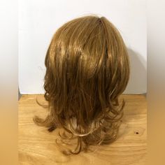 Shag Wig Blonde By Rubies. New With Out Tag Shag Wig, Faun Costume, Mullet Wig, Medium Blonde Hair, Gothic Princess, Wig Blonde, Halloween Wigs, Medium Blonde, Princess Tiara