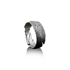 Feather Handmade Sterling Silver Men Wedding Ring, Angel Wing's Feather Silver Jewelry, Feather Wedding Band, Statement Ring, Gift For Men * This Men Band is stylish and pretty ideal for everyday use. The engraving details of the 925k handmade silver ring are very detailed and eye-catching. The ring is coated with oxide to emphasize the details of handmade engraving * ★Item Details *  Gender : Male / Female *  Material : 925K Sterling Silver *  Total weight : 5 Grams ( For 11 Ring Size ) *  Ring Adjustable Feather Jewelry For Weddings, Feather Angel Wings, Feather Wedding, Mens Band, Silver Rings Handmade, Mens Wedding Rings, Engraved Rings, Silver Man, Handmade Sterling Silver