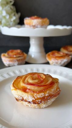 Apple Roses Recipe, Apple Rose Pastry, Apple Rose Tart, Tart Filling, Rose Recipes, Apple Roses, Pastry Tart, Special Desserts, Shortcrust Pastry