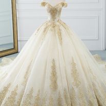 SofieProm on Storenvy Plus Anais, Church Wedding Dress, Gaun Abad Pertengahan, Gold Wedding Dress, 파티 드레스, For Wedding, Princess Ball Gowns, Quinceanera Dress, Dress Indian