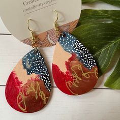 Wooden teardrop shaped earrings. Created with my abstract art. Each pair of earrings are different. Backs are painted in one shade. Color Jewelry, Earring Ideas, Paper Jewelry, Homemade Jewelry, Wooden Earrings, Jewelry Ideas, Holland, Jewelry Earrings Dangle, Etsy Earrings