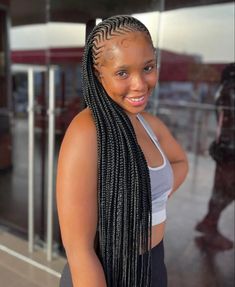 Zigzag Cornrows Braids For Black Women, Pass Mesh Hair Styles Braids, Fulani Braids Zig Zag, Conrows Lines And Braids With Curls, Small Fulani Braids With Design, Box Braids With Cornrows On Top, Extra Small Cornrows, Zigzag Fulani Braids, Carrot Hairstyles For Black Women