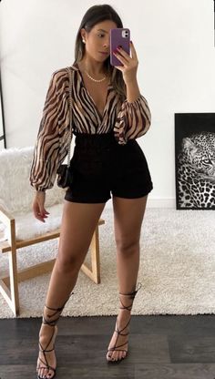 Mom Outfits, Fitness Inspo, Summer Looks, Fashion Inspo Outfits, Hawaii, Fashion Week, Fashion Inspo, Casual Outfits, My Style