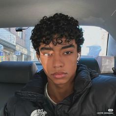 Blasian Face Claims Male, Mixed Guy Aesthetic, Short Haircut Guys, 80s Hairstyle Men, Curly Hair With Bangs Men, 4c Haircut Men, Florian Leveau, East African Men