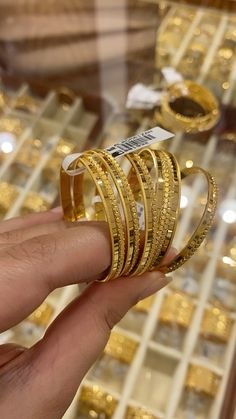 Turkish Gold Bangles, Arabic Gold Jewelry Dubai, Good Bangles Design, Saudi Gold Jewellery Design, Turkish Design Gold Jewellery, Dubai Gold Jewellery Design, Dubai Gold Bracelet, Arab Gold Jewelry, Turkish Gold Jewelry