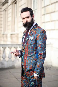 lgdglasgow's image Mens Tailoring, Paisley Suit, Floral Suit, Tracy Porter, Men Style Tips, Men Street, Suit Style, African Men, Gentleman Style