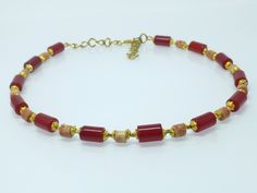 Expressive necklace made of ruby red jade and red marbled glass beads with gold-plated elements. The chain is adjustable in length. **Material/Size Jade ruby red rollers approx. 11 x 8 mm, Glass beads cylinder red marbled approx. 6 x 6 mm, Gold-plated metal elements, gold-colored link chain with lobster clasp. Length: adjustable from approx. 45-50 cm. * * * Even more? Click here to go to the shop: https://www.etsy.com/de/shop/NettesSchmuckwerk?ref=seller-platform-mcnav * * * Special wishes: Would you like a change or have special requests? Don't hesitate to contact me. I'm happy to try to fulfill your wishes. * * * Shipment: In order to avoid unnecessary packaging waste, I try to keep the packaging as small as possible. Most shipments are sent in large letter boxes and the jewelry is nicel Letter Boxes, Red Jade, Pillow Box, I'm Happy, Ruby Red, Link Chain, Red Gold, Lobster Clasp, Favorite Jewelry