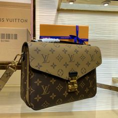 Peta Fashion Lu-Vi Bags - 16664 A+ Excellent Quality copies; Contact us if you've any questions in your mind. Lv Pochette Metis, Sac Louis Vuitton, Louis Vuitton Pochette Metis, Sacs Design, Lv Pochette, Pochette Metis, Latest Bags, Louis Vuitton Pochette, Replica Handbags