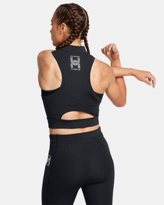 Super-soft & stretchy performance knit fabric holds you in & stays up while on the run|Material wicks sweat & dries really fast|4-way stretch material moves better in every direction|Front zip & back keyhole cutout for added ventilation|Cropped body length|Odor control technology minimizes odor Breathable Activewear With Medium Support, Functional Activewear With 4-way Stretch For Sports Season, Versatile 4-way Stretch Activewear For Sports, Versatile Sports Activewear With 4-way Stretch, Versatile Activewear With 4-way Stretch For Sports, Functional High Stretch Moisture-wicking Activewear, Functional Moisture-wicking 4-way Stretch Activewear, Sports Activewear With 4-way Stretch, High Stretch Technical Activewear For Sports Season