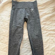 Gymshark Vital Seamless Leggings Navy/Gray Size Small Never Worn Gray Seamless Training Bottoms, Seamless Sportswear Bottoms In Gray, Gray Seamless Sportswear Bottoms, Gray Seamless Athleisure Bottoms, Seamless Gray Leggings For Training, Gymshark Vital Seamless, Navy Gray, Seamless Leggings, Colorful Leggings