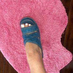 Fit True To Size, It’s Heavy But Manageable When Walking, Classic 2000s Vibe Comfortable Blue Sandals, Platform Slip On Sandals, 2000s Vibe, Slip On Sandals, Shoes Brand, Shoe Brands, Slip On Sandal, Blue Brown, Walking