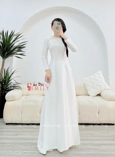 🌻Materia: Vải lụa Stretchy level: 1/10 🌻 The measurement of this ao dai (long dress) is in Vietnamese size (American size tends to be bigger for the same size). Please LOOK AT THE SIZE CHART CAREFULLY BEFORE ORDERING. There might have some chalk writings on the fabric due to making process. These marks can be washed away easily. 🌻🌻No returns or exchanges Buyer can contact seller about any issues with an order. 🌸 Follow us Facebook/aodaiemily www.aodaiemily.com 💜 Thank you very much!💜 Formal Floor-length Fitted Ao Dai, Formal Fitted Floor-length Ao Dai, Elegant Fitted Long Ao Dai, Fitted Full Length Ao Dai For Party, Full Length Fitted Ao Dai For Wedding, White Long Sleeve Ao Dai, Fitted Floor-length Ao Dai, Fitted Long Ao Dai For Party, Elegant Long White Ao Dai