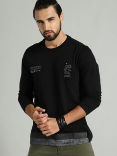 Amazing deal for you!

Roadster Men Black Printed Round Neck T-shirt for just Rs 449 (MRP Rs 899 Men's Formal Style, Shirt Refashion, Men's Casual Style, Club Style, Boy Hairstyles, Diy Shirt, Fashion Over 50