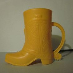 vintage cowboy boot drinking cup - Google Search Vintage Cowboy Boots, Kid Closet, Vintage Cowboy, Cowboy Boot, Drinking Cup, Vintage Yellow, Childhood Memories, Summer Fun