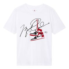 Men's Jordan “AJ85” Signature Printing Short Sleeve White T-Shirt BQ5539-100 White Graphic Tee With Signature Print, Casual Short Sleeve T-shirt With Signature Print, Casual T-shirt With Signature Print Short Sleeve, White Signature Print Top For Streetwear, Casual Crew Neck T-shirt With Signature Print, Casual Short Sleeve Tops With Signature Print, Signature Print, Jordans For Men, Nike Jordan