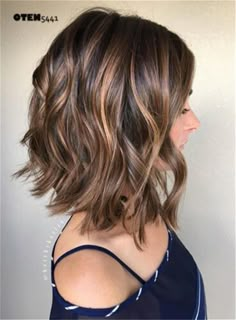 Color Bob, Bob Wavy, Shoulder Length Bob, Chocolate Hair, Choppy Bob Hairstyles, Hair Affair, Long Bob Hairstyles, Penteado Cabelo Curto, Hair Remedies