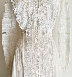 Antique Victorian Edwardian Dress 1800's Early 1900's White Cotton Dress Delicate Embroidery Lace Ruffle High Neck - Etsy Edwardian Cottagecore, Edwardian Era