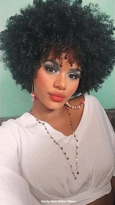 25 Vibrant Curly Hair Color Ideas for a Stunning Makeover 3c Natural Hair, Cabello Afro Natural, Short Shaved Hairstyles