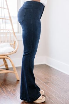 Your favorite flare jeans are now available in petites and they are just a fabulous as the regulars! The retro wide legs are super trendy and we love that crisp, dark wash! These flares will also give you legs for days! Button/zip front closure High waist Flare legs No front pockets No belt loops Generous stretch Jade is wearing the size 3. Dark High Waisted Jeans, Dark Jean, Dark Wash Flare Jeans, Jean Flare, Mint Julep Boutique, Wide Legs, Newest Trends, New Trends, Flare Jeans