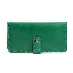 Cowboy Mint | Leather wallet with snap closed Leather Stand, Almost Perfect, Beautiful Inside And Out, Everyday Accessories, Gifts For My Sister, Pebbled Leather, Wallets For Women, Natural Leather, Card Wallet