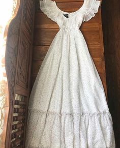 House On The Prairie Aesthetic, Prom Dress Pretty, Lace Bandana, Vintage Academia, Neat Casual Outfits, Regency Era Fashion, Bandana Tie, Academia Outfits, Academia Style