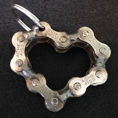 Chain Art, Metal Welding Art, Chain Watch, Image Moto, Roller Chain, Keychain Craft, Welding Art Projects