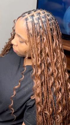 Boho braids, goddess braids, medium boho braids, waist length braids, brown hairl #bohobraids #goddessbraids Brown Goddess Braids For Black Women, Braids For December, Boho Braids Light Brown, December Hairstyles For Black Women, Auburn Boho Knotless Braids, Brown Goddess Knotless Braids, Brown Braided Hairstyles, Light Brown Goddess Braids