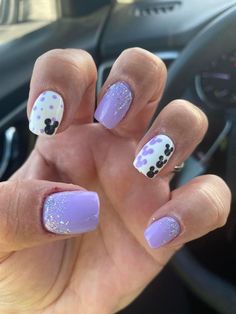 Purple Disney Nails Mickey Mouse, Purple Minnie Mouse Nails, Disneyland 100th Anniversary Nails, Summer Disney Nails Designs, Purple Mickey Nails, Disney Accent Nails, Cute Disney Gel Nails, Disney Nail Colors, Disney Acrilyc Nails