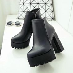 Goth Chic, Thick Heel Shoes, Boots Thick, The Darkling, Pu Boots, Women Platform Shoes, High Heel Wedges, Thick Heel