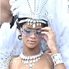 % Authentic Versace Sunglasses Color: Black / Gold Metal Oversized Rimless Euc Blue Pair Seen On Rhianna At Carnival I Paid $600.00 Please View All Photos Ask All Questions Final Sale No Returns Collage Pics, Versace Gold, Versace Accessories, Versace Sunglasses, Colored Sunglasses, Pretty Art, Sunglasses Accessories, Final Sale, Gold Metal