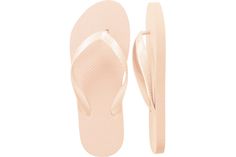 Simply Nude Flip Flops- 24 Pairs - Reception Flip Flops Flip Flop Display, Wedding Reception Colors, Flip Flop Basket, Nude Flip Flops, Wedding Reception Guest, Natural Weave, Free Sign, Nude Heels, Make Things