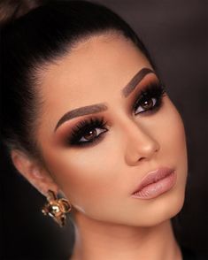 Machiaj Smokey Eyes, Nude Lip Makeup, Makeup Artist Tips, Make Up Videos, Eye Makeup Pictures, Pinterest Makeup, Eye Makeup Designs, Colorful Eye Makeup