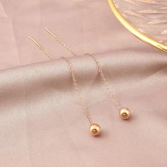 Simple And Luxurious Style Golden Pearl Earrings Various - Temu Golden Pearl, Product Photos, Product Photography, Women's Earrings, Pearl Earrings, Photography