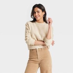 Beige Sweater Outfit, Solid Color Sweater, Sweater Outfit, Womens Crewneck, Cozy Knit, Clothes Style, Hem Style, Beige Sweater, Knit Crewneck