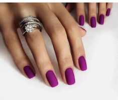 Coral Manicure Ideas, Nail Matte Colors, Spring Nail Polish Colors 2023, Spring Nail Colors 2023, Summer 2023 Nail Colors, Nail Colors 2023, Types Of Nails Shapes, Pink Nail Colors, Nagellack Trends